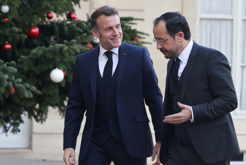 Μακρόν μετά τις υπογραφές με ΠτΔ: Ένα νέο βήμα στη σχέση μεταξύ των χωρών μας