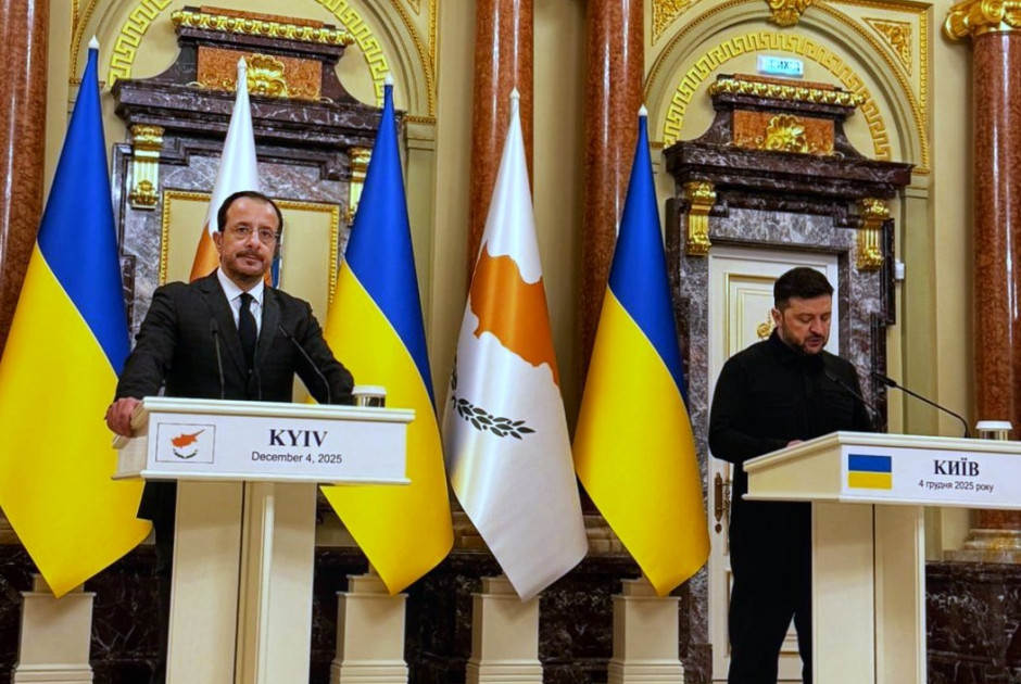 ΠτΔ σε Ζελένσκι: Γνωρίζουμε από πρώτο χέρι τι σημαίνει εισβολή και κατοχή