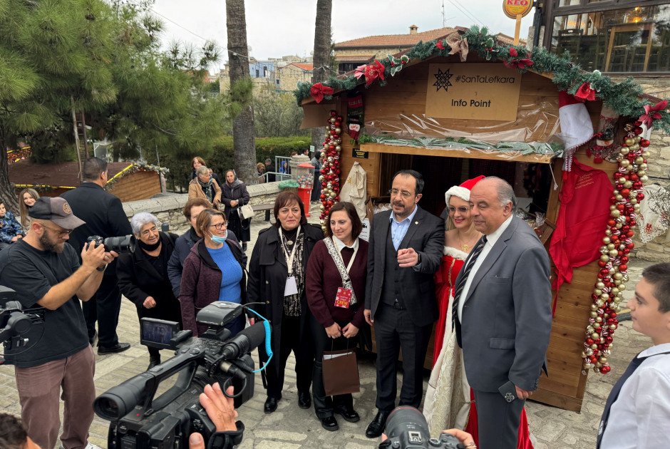 ΠτΔ: Βόλτα στο Χριστουγεννιάτικο Χωριό στα Λεύκαρα