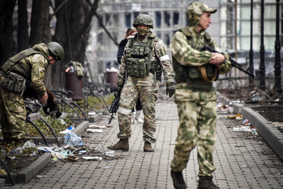 Πούτιν: Επιστρατεύει πάνω από 260.000 στρατιώτες το 2026