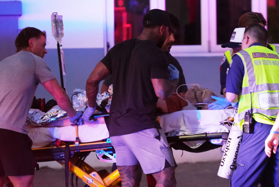 Σίδνεϊ: Μακελειό στην παραλία Μπόνταϊ – 10 νεκροί, 12 τραυματίες και δύο συλλήψεις