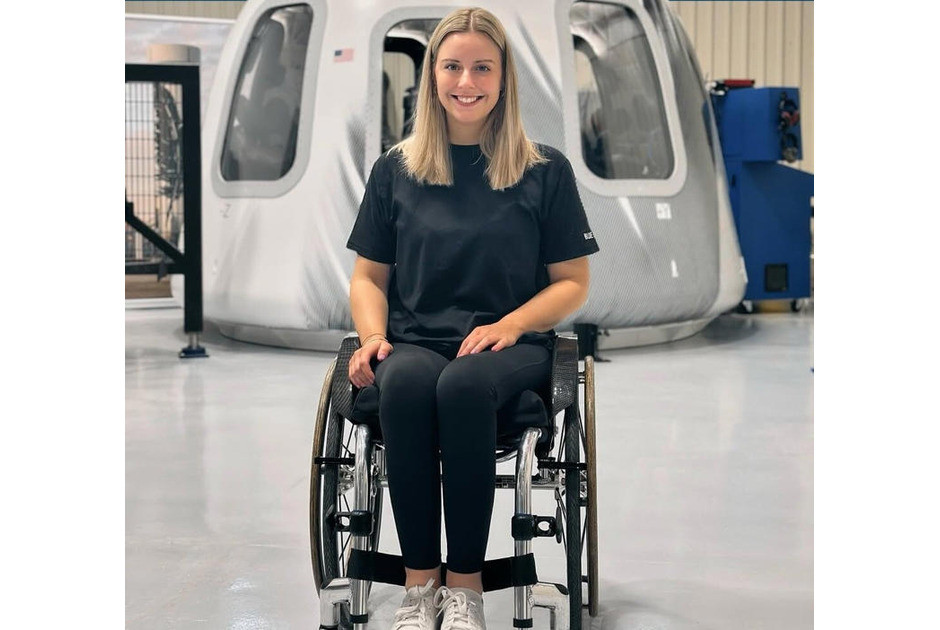 Μικαέλα Μπέντχαους: Η πρώτη γυναίκα σε αναπηρικό αμαξίδιο που φτάνει στο διάστημα