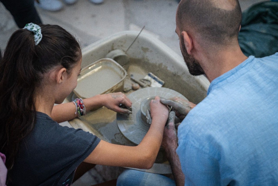 Από τις Αρχαίες Ρίζες στη Σύγχρονη Τέχνη: Καλωσορίσατε στο Claytopia