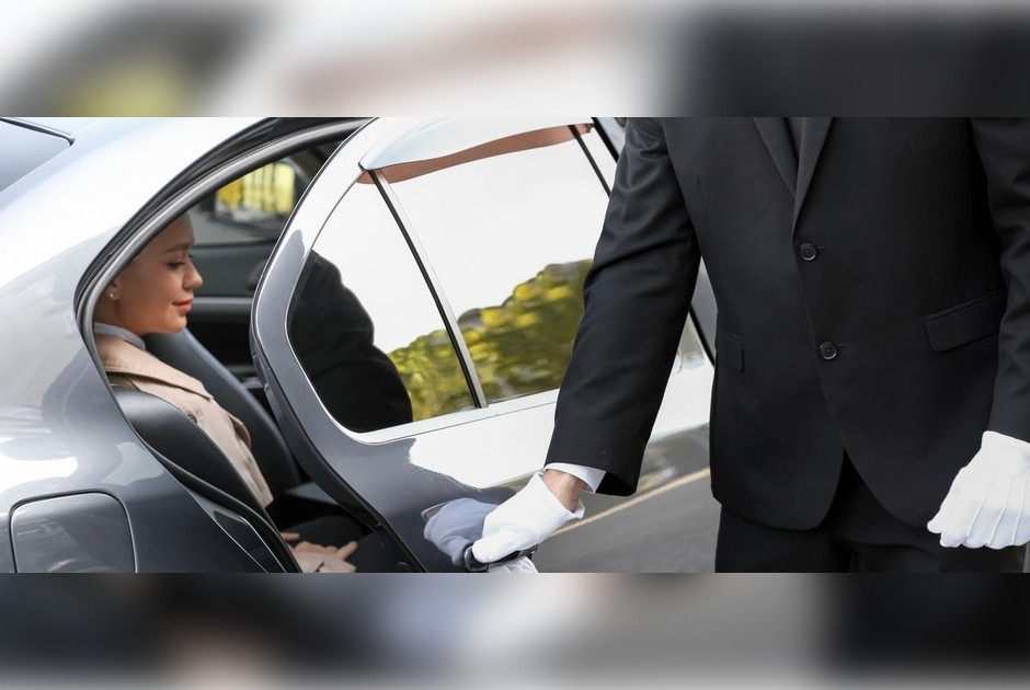 Παρίστανε τη χρυσή κληρονόμο και απέσπασε 30 εκατ. δολάρια από τράπεζες και ιδρύματα