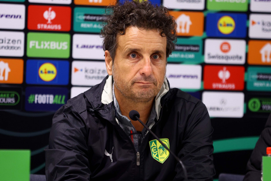 LIVESTREAMING: Η διάσκεψη του Ιδιάκεθ ενόψει Χάκεν