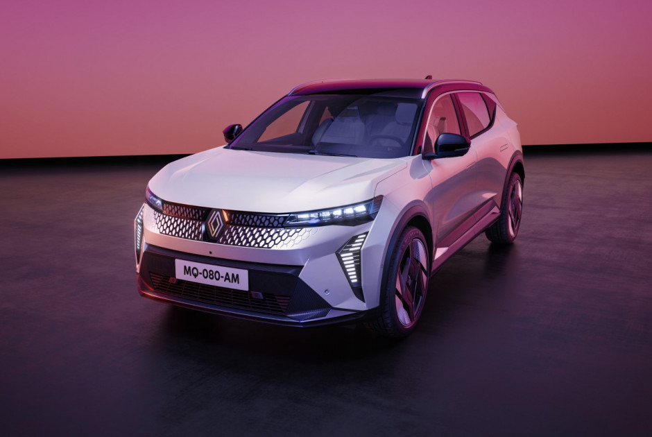 Το Renault Scenic E-Tech Electric προσφέρει νέες τεχνολογίες
