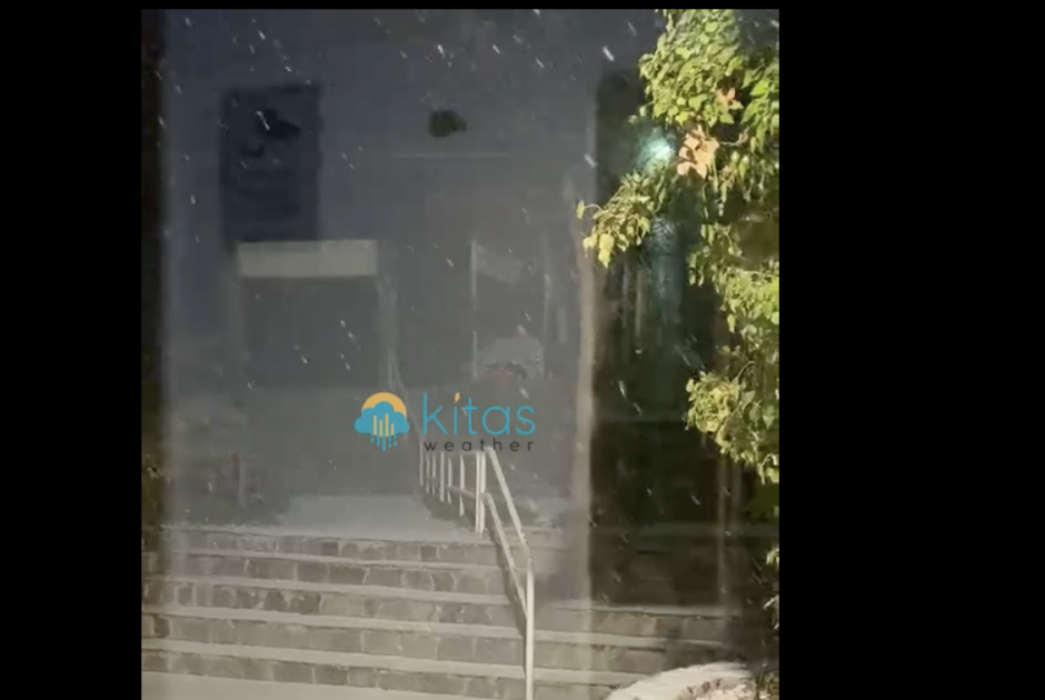 Μαγευτικές εικόνες: «Ντύνεται» στα λευκά το Τρόοδος (ΒΙΝΤΕΟ)