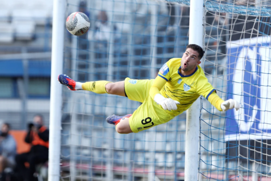 Προσφυγή ποδοσφαιριστή της Super League 2 για χαστούκι από τον πρόεδρο