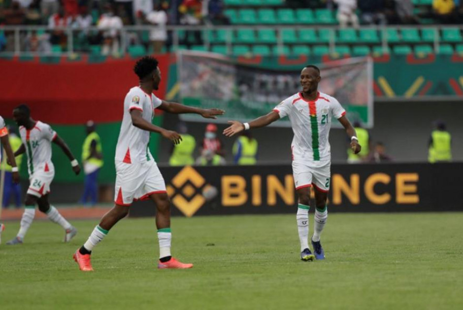 Μυθική ανατροπή στις καθυστερήσεις για την Μπουρκίνα Φάσο για μία ονειρική πρεμιέρα