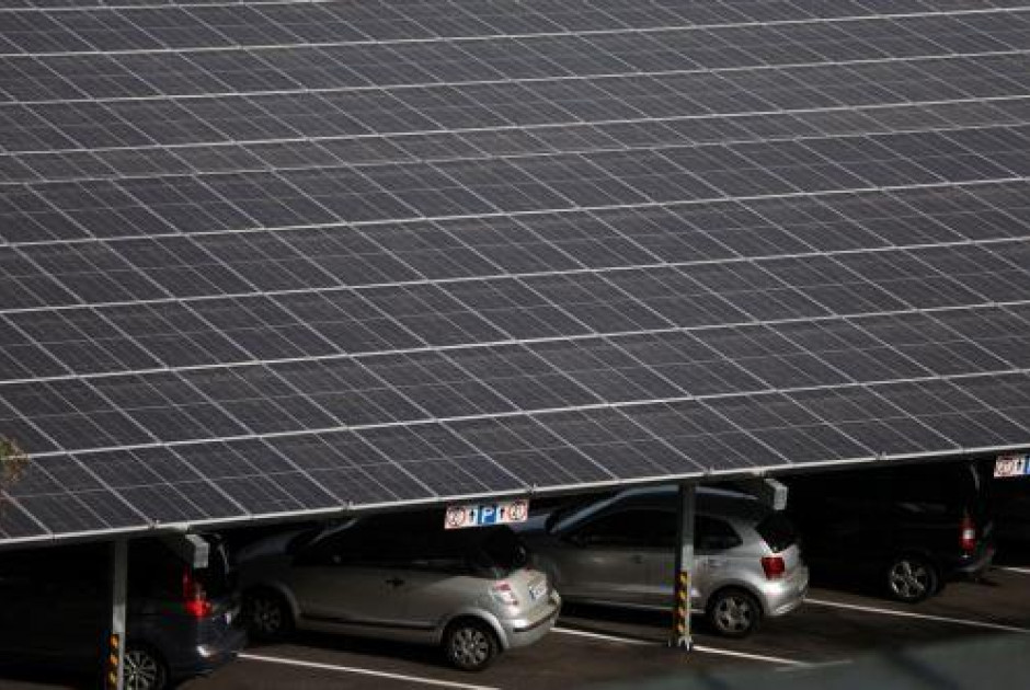 Μέχρι τέλος του χρόνου οι αιτήσεις για το υφιστάμενο σχέδιο ιδιοκατανάλωσης ΑΠΕ