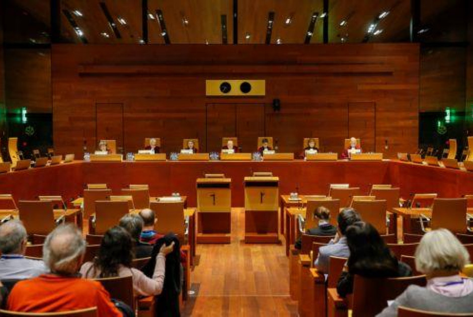 ΓΔΕΕ: Απόφαση αναδιαμόρφωσης του ανταγωνισμού με μείωση προστίμου της Intel από Κομισιόν