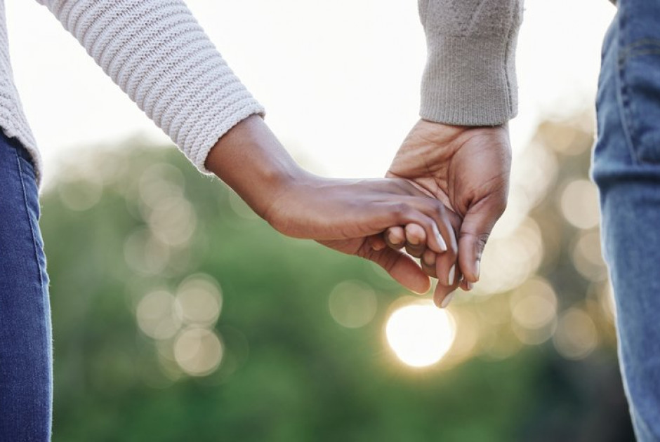 Συναντήθηκαν στα 30 τους, ερωτεύτηκαν και πέρασαν 8 χρόνια χωρίς να μιλήσουν μεταξύ τους