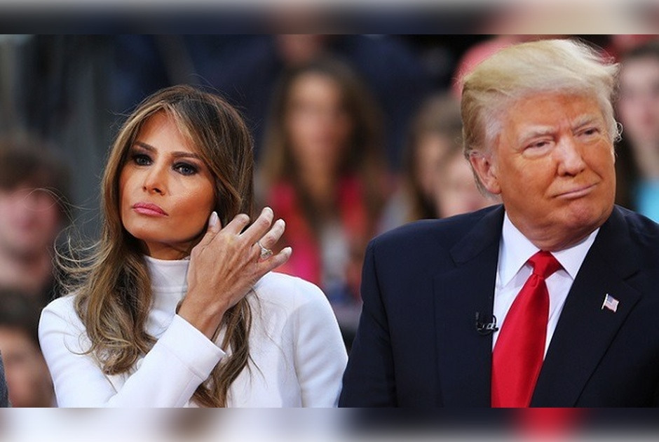 Ο Τραμπ αποθέωσε τα... εσώρουχα της Μελάνια σε ομιλία στη Βόρεια Καρολίνα