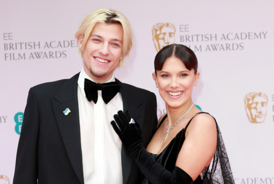 Η Μίλι Μπόμπι Μπράουν αποφάσισε να αλλάξει το όνομά της μετά τον γάμο της