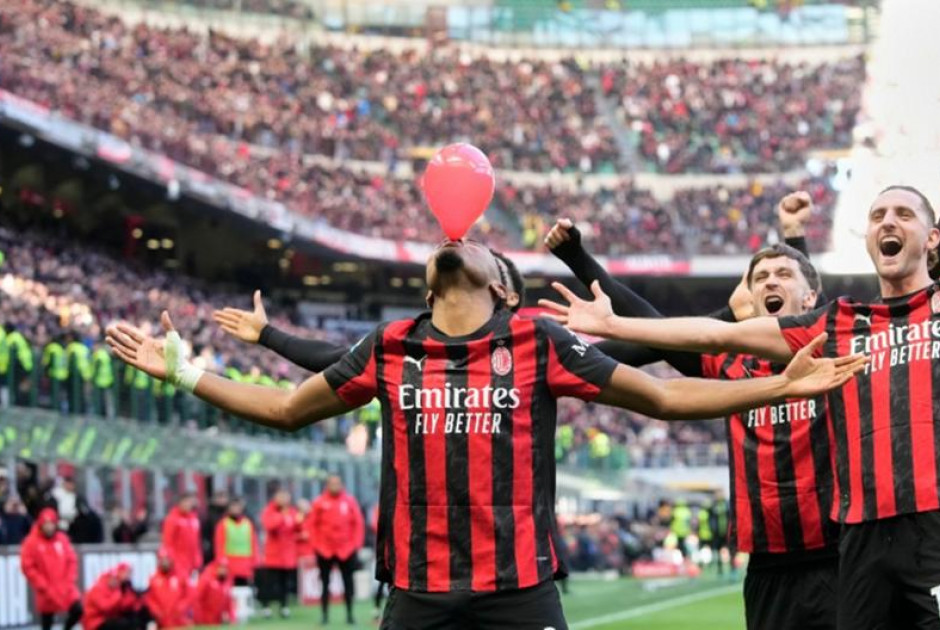 «Σεφτές» με ντομπιέτα για Ενκουκού στη Serie Α και κορυφή για την εντυπωσιακή Μίλαν!