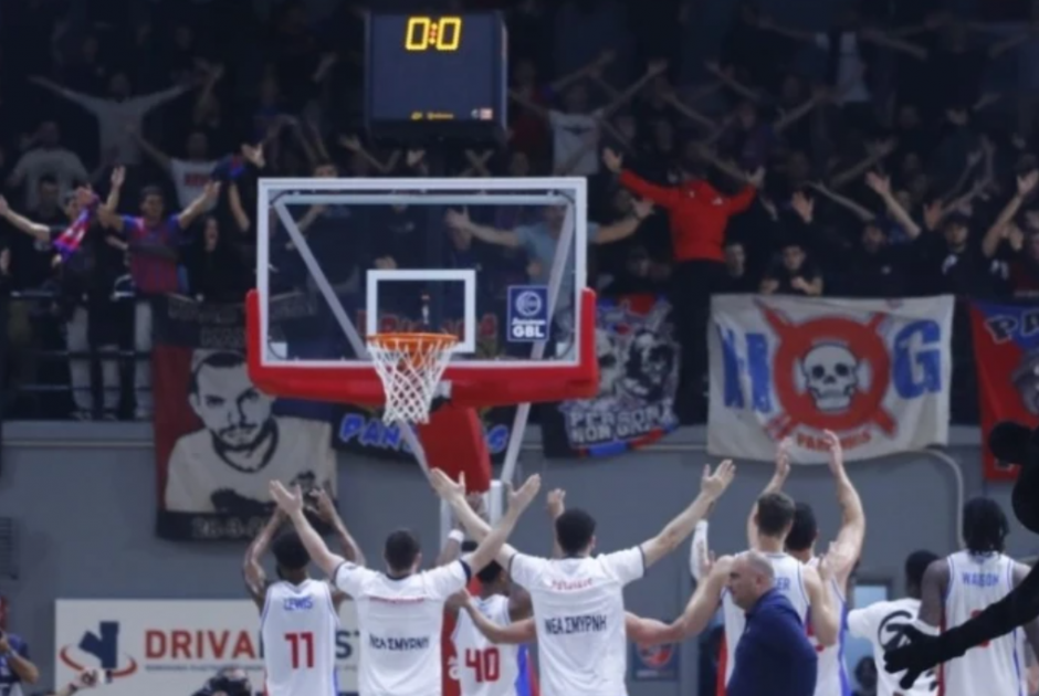 Φίλαθλοι του Πανιωνίου κρατούνται σε νοσοκομείο της Τουρκίας: Τους έχουν πάρει τηλέφωνα και διαβατήρια