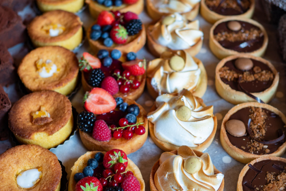 Ποιοι γιορτάζουν σήμερα, 11 Δεκεμβρίου 2025