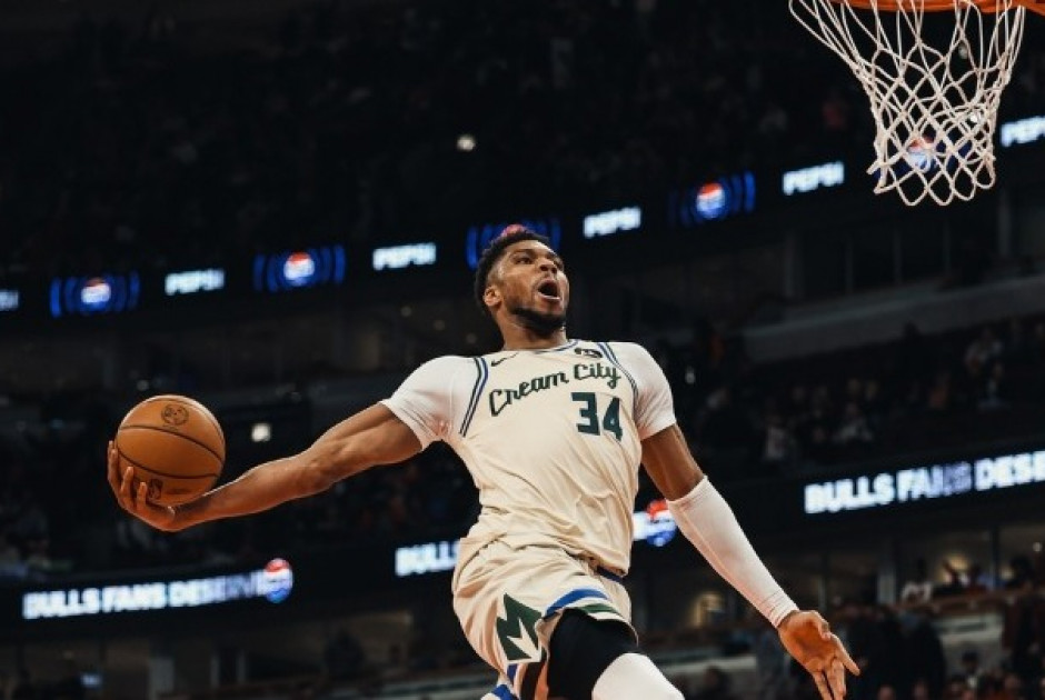 Γύρισε ο Giannis, νίκησαν οι Μπακς! (αποτελέσματα - βαθμολογίες ΝΒΑ)