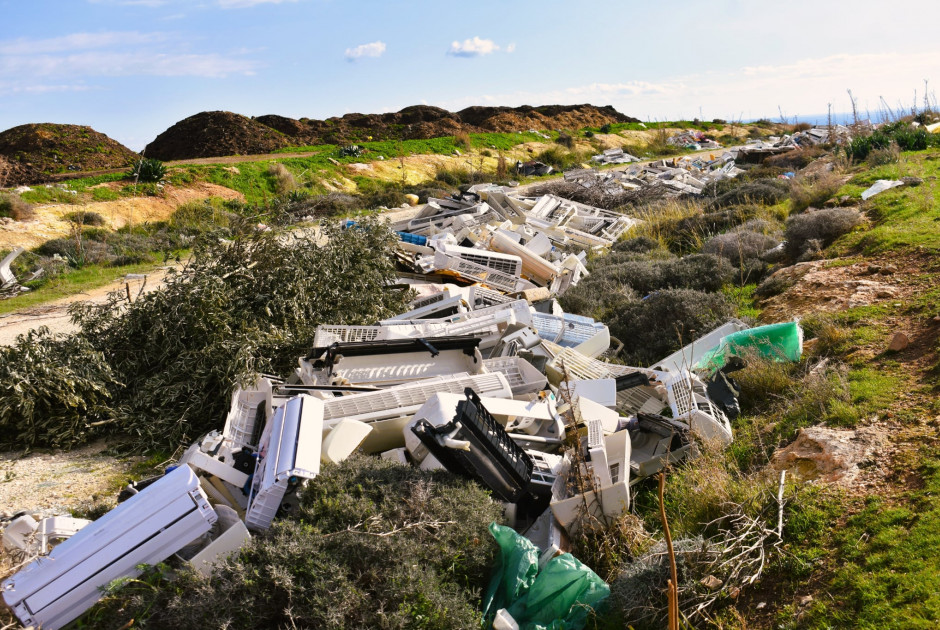 &Upsilon;&gamma;&epsilon;&iota;&omicron;&nu;&omicron;&mu;&iota;&kappa;ό&sigmaf; &kappa;ί&nu;&delta;&upsilon;&nu;&omicron;&sigmaf; &sigma;&tau;&omicron; &pi;&rho;ά&sigma;&iota;&nu;&omicron; &sigma;&eta;&mu;&epsilon;ί&omicron; &Alpha;&gamma;ί&alpha;&sigmaf; &Beta;&alpha;&rho;&beta;ά&rho;&alpha;&sigmaf; &Pi;ά&phi;&omicron;&upsilon;, &lambda;έ&nu;&epsilon; &omicron;&iota; &Omicron;&iota;&kappa;&omicron;&lambda;ό&gamma;&omicron;&iota;
