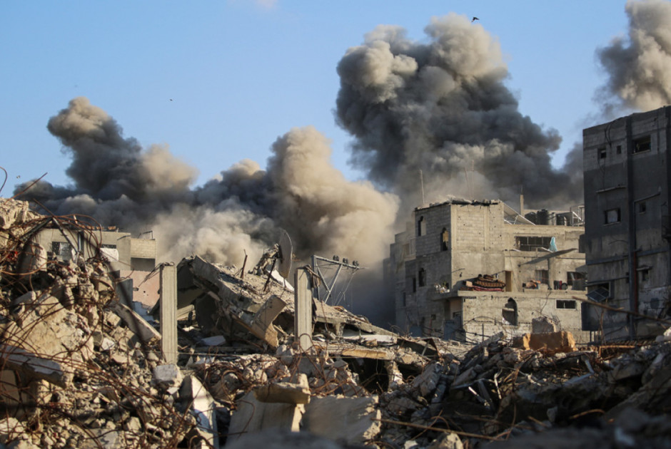 &Tau;&rho;&alpha;&mu;&pi;: &Alpha;&nu;&alpha;&kappa;&omicron;&iota;&nu;ώ&nu;&epsilon;&iota; &sigma;&chi;έ&delta;&iota;&omicron; &chi;&rho;&eta;&mu;&alpha;&tau;&omicron;&delta;ό&tau;&eta;&sigma;&eta;&sigmaf; &alpha;&nu;&omicron;&iota;&kappa;&omicron;&delta;ό&mu;&eta;&sigma;&eta;&sigmaf; &tau;&eta;&sigmaf; &Gamma;ά&zeta;&alpha;&sigmaf;