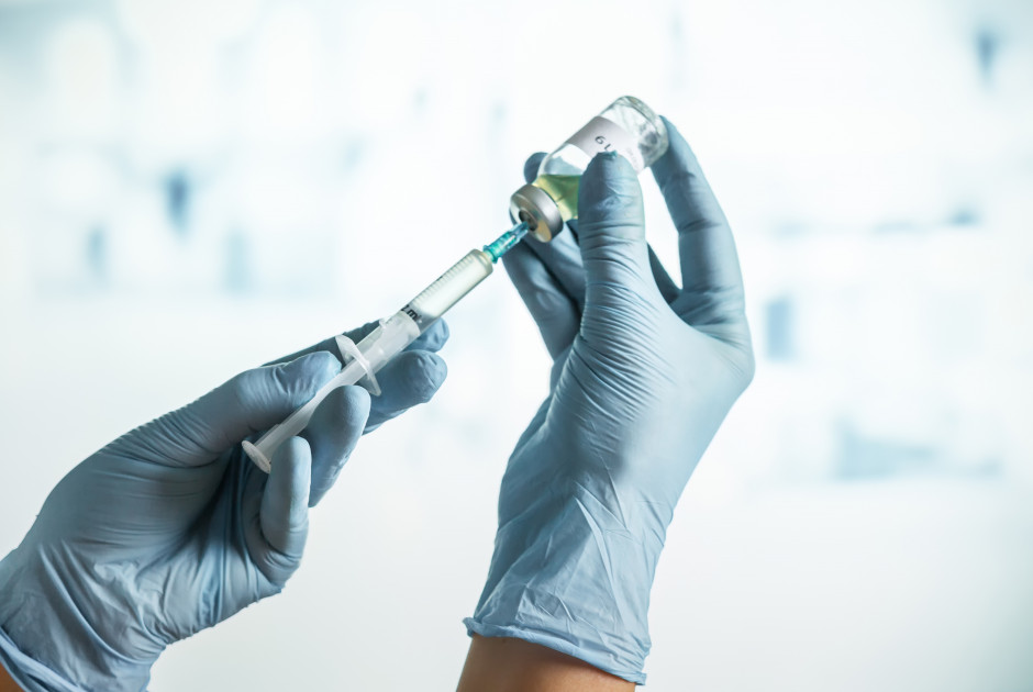 &Sigma;&kappa;ά&nu;&delta;&alpha;&lambda;&omicron; &sigma;&tau;&eta;&nu; &Iota;&sigma;&pi;&alpha;&nu;ί&alpha;: &Lambda;&eta;&gamma;&mu;έ&nu;&alpha; &epsilon;&mu;&beta;ό&lambda;&iota;&alpha; &delta;ό&theta;&eta;&kappa;&alpha;&nu; &sigma;&epsilon; &beta;&rho;έ&phi;&eta; &kappa;&alpha;&iota; &epsilon;&nu;ή&lambda;&iota;&kappa;&epsilon;&sigmaf;