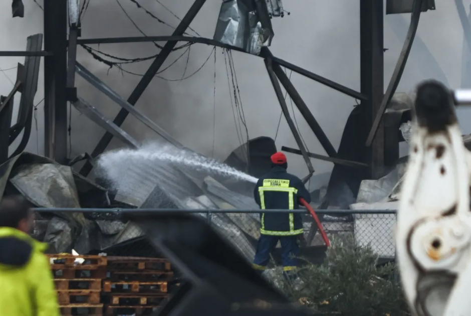 &Pi;&upsilon;&rho;&omicron;&sigma;&beta;&epsilon;&sigma;&tau;&iota;&kappa;ή &gamma;&iota;&alpha; &phi;&omicron;&nu;&iota;&kappa;ή έ&kappa;&rho;&eta;&xi;&eta; &sigma;&tau;&eta; &Beta;&iota;&omicron;&lambda;ά&nu;&tau;&alpha;: &Pi;&omicron;&lambda;ύ&mu;&eta;&nu;&eta; &delta;&iota;&alpha;&rho;&rho;&omicron;ή, &mu;&epsilon;&gamma;ά&lambda;&epsilon;&sigmaf; &sigma;&upsilon;&gamma;&kappa;&epsilon;&nu;&tau;&rho;ώ&sigma;&epsilon;&iota;&sigmaf; &pi;&rho;&omicron;&pi;&alpha;&nu;ί&omicron;&upsilon; &kappa;ά&tau;&omega;