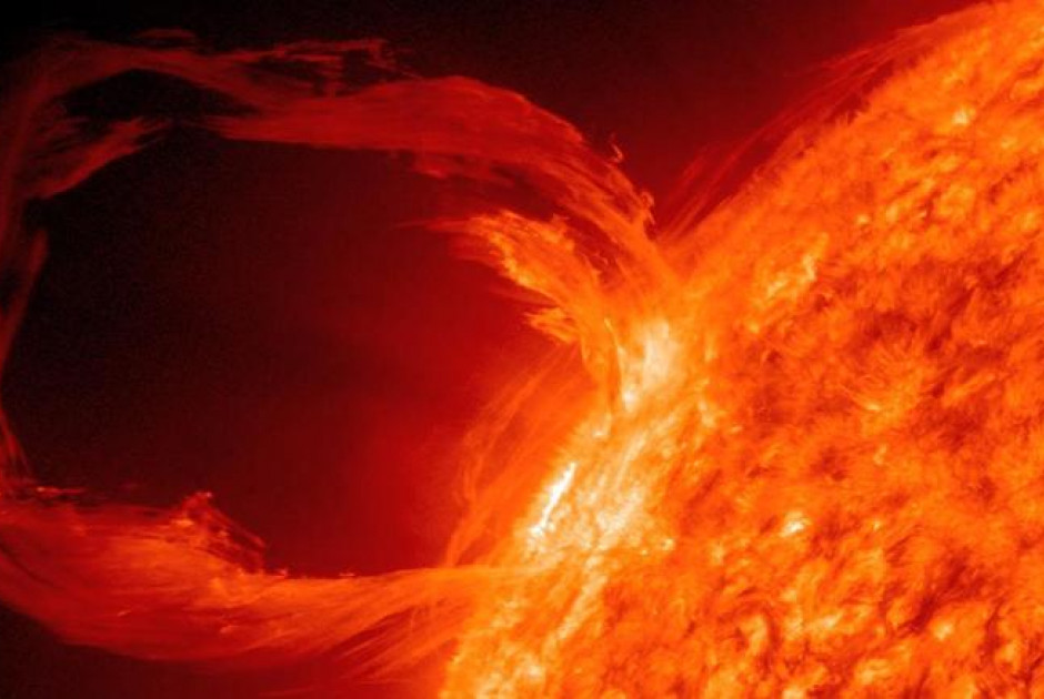 &Iota;&sigma;&chi;&upsilon;&rho;ή &eta;&lambda;&iota;&alpha;&kappa;ή &kappa;&alpha;&tau;&alpha;&iota;&gamma;ί&delta;&alpha; &pi;&lambda;ή&tau;&tau;&epsilon;&iota; &tau;&eta; &Gamma;&eta;