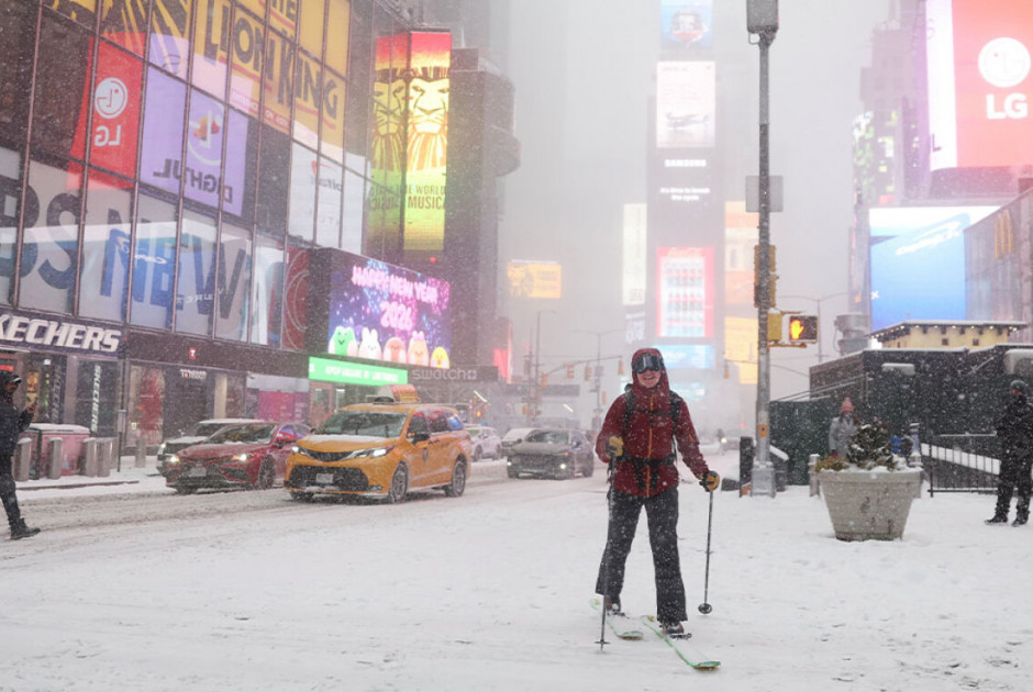 Παραλύουν οι ΗΠΑ από το πολικό ψύχος και την χιονοκαταιγίδα – Στους 4 οι νεκροί