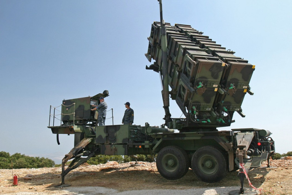 &Omicron;&iota; &Eta;&Pi;&Alpha; &alpha;&nu;&alpha;&kappa;&omicron;ί&nu;&omega;&sigma;&alpha;&nu; &tau;&eta;&nu; &pi;ώ&lambda;&eta;&sigma;&eta; 730 &alpha;&nu;&tau;&iota;&alpha;&epsilon;&rho;&omicron;&pi;&omicron;&rho;&iota;&kappa;ώ&nu; &pi;&upsilon;&rho;&alpha;ύ&lambda;&omega;&nu; Patriot &sigma;&tau;&eta; &Sigma;&alpha;&omicron;&upsilon;&delta;&iota;&kappa;ή &Alpha;&rho;&alpha;&beta;ί&alpha;