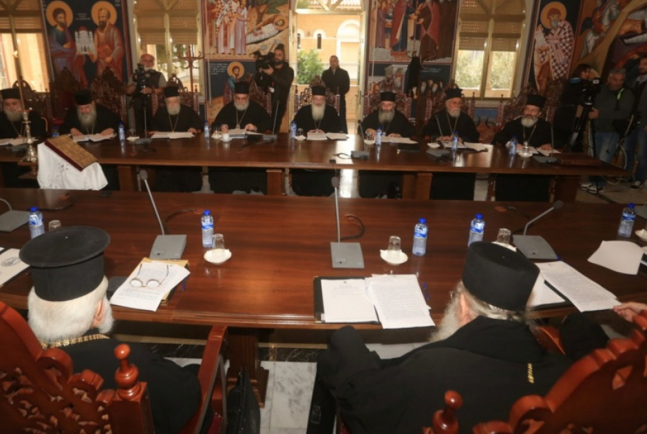 Ιερά Σύνοδος: Δεν αποκλείεται και βαρύτερη ποινή από αυτή της έκπτωσης