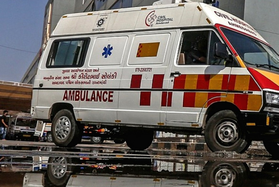 &Iota;&nu;&delta;ί&alpha;: &Nu;&epsilon;&kappa;&rho;ό&sigmaf; 27&chi;&rho;&omicron;&nu;&omicron;&sigmaf; - &Kappa;&alpha;&nu;&epsilon;ί&sigmaf; &delta;&epsilon;&nu; &pi;ή&gamma;&epsilon; &nu;&alpha; &tau;&omicron;&nu; &sigma;ώ&sigma;&epsilon;&iota;, &delta;&iota;&alpha;&sigma;ώ&sigma;&tau;&epsilon;&sigmaf; &alpha;&rho;&nu;ή&theta;&eta;&kappa;&alpha;&nu; &nu;&alpha; &mu;&pi;&omicron;&upsilon;&nu; &sigma;&tau;&omicron; &kappa;&rho;ύ&omicron; &nu;&epsilon;&rho;ό