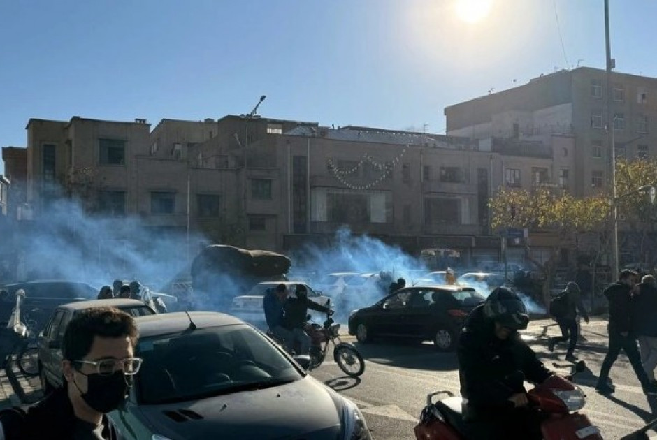 Θρήνος στο Ιράν: Τουλάχιστον 4 νεκροί σε διαδηλώσεις για την ακρίβεια