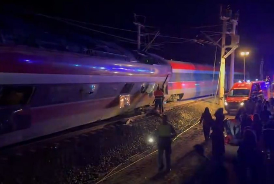 &Delta;&upsilon;&sigma;&tau;ύ&chi;&eta;&mu;&alpha; &sigma;&tau;&eta;&nu; &Iota;&sigma;&pi;&alpha;&nu;ί&alpha;: &Tau;&omicron; &tau;&rho;έ&nu;&omicron; &pi;&omicron;&upsilon; &epsilon;&kappa;&tau;&rho;&omicron;&chi;&iota;ά&sigma;&tau;&eta;&kappa;&epsilon; &epsilon;ί&chi;&epsilon; &epsilon;&lambda;&epsilon;&gamma;&chi;&theta;&epsilon;ί &pi;&rho;&iota;&nu; &mu;&epsilon;&rho;&iota;&kappa;έ&sigmaf; &eta;&mu;έ&rho;&epsilon;&sigmaf;