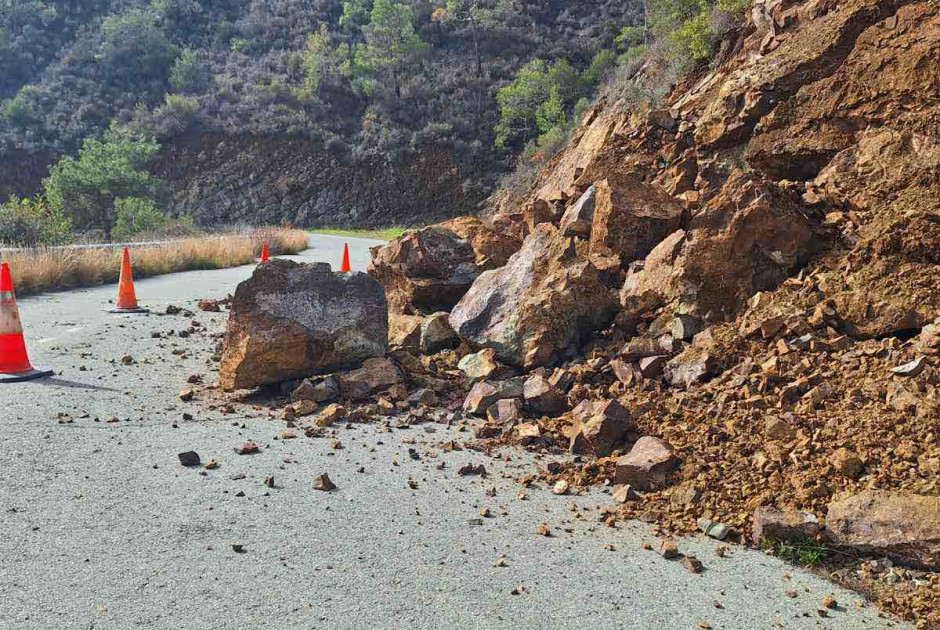 &Omicron;&delta;&eta;&gamma;&omicron;ί &pi;&rho;&omicron;&sigma;&omicron;&chi;ή! &Kappa;&alpha;&tau;&omicron;&lambda;&iota;&sigma;&theta;ή&sigma;&epsilon;&iota;&sigmaf; &kappa;&alpha;&iota; έ&nu;&tau;&omicron;&nu;&eta; &beta;&rho;&omicron;&chi;ή &sigma;&tau;&eta;&nu; &epsilon;&pi;&alpha;&rho;&chi;ί&alpha; &Lambda;&epsilon;&mu;&epsilon;&sigma;&omicron;ύ