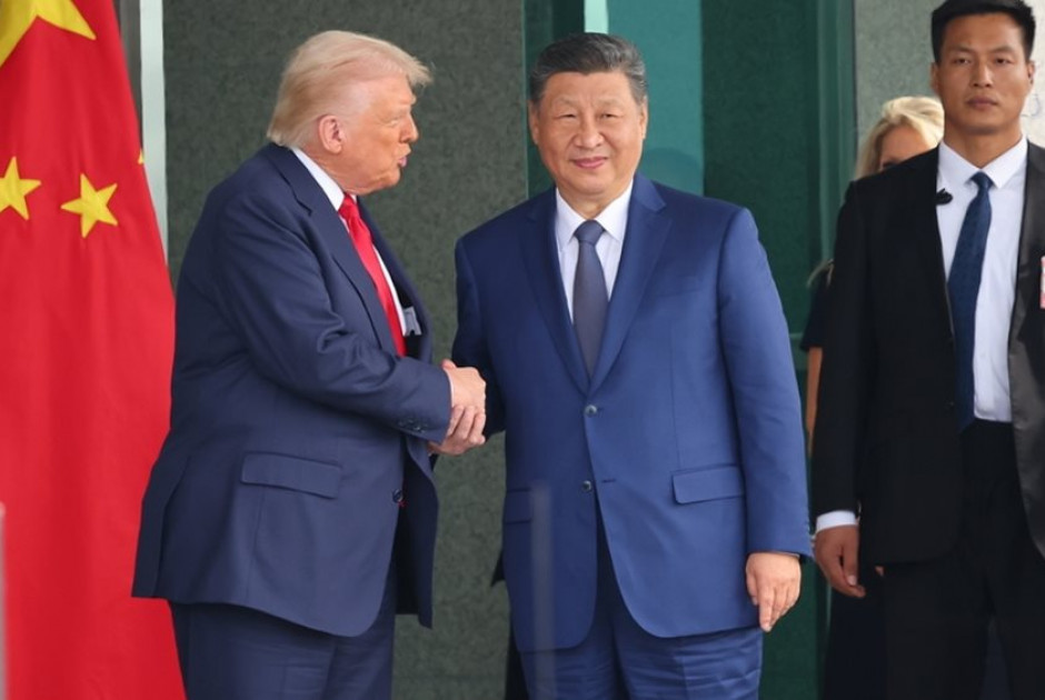 &Kappa;ί&nu;&alpha;: &Theta;&alpha; &upsilon;&pi;&epsilon;&rho;&alpha;&sigma;&pi;&iota;&sigma;&tau;&epsilon;ί &tau;&alpha; &Eta;&Epsilon; &gamma;&iota;&alpha; &tau;&omicron; &Sigma;&upsilon;&mu;&beta;&omicron;ύ&lambda;&iota;&omicron; &Epsilon;&iota;&rho;ή&nu;&eta;&sigmaf; &tau;&omicron;&upsilon; &Tau;&rho;&alpha;&mu;&pi;