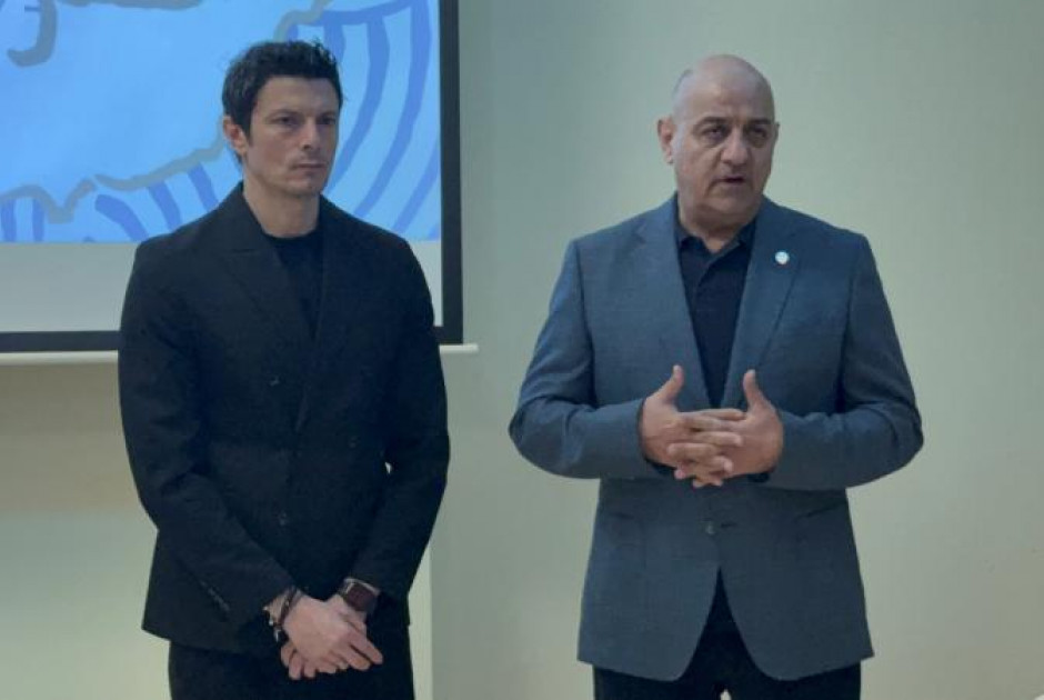 Λοϊζίδης προς τους διαιτητές: "Συνεχίζουμε με τον ίδιο ζήλο και μεγαλύτερη προσπάθεια..."