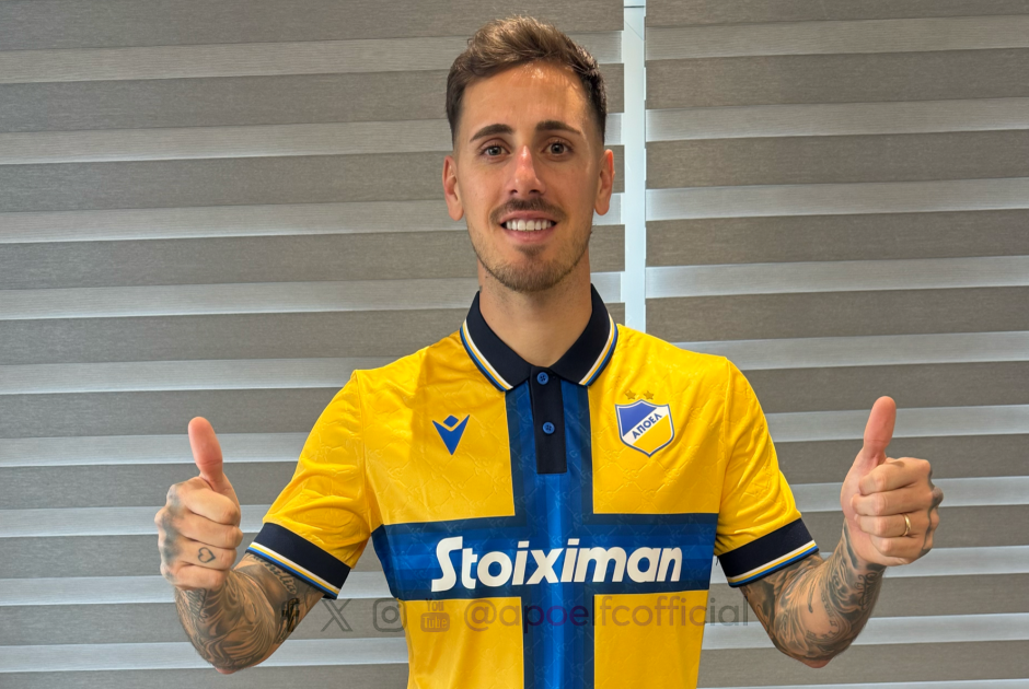 Επίσημο: "Γαλαζοκίτρινος" ο Μαντσίνι