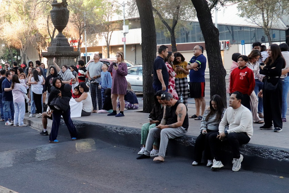Τουλάχιστον δύο νεκροί και δεκάδες σπίτια κατεστραμμένα απο σεισμό 6,5 βαθμών στο Μεξικό