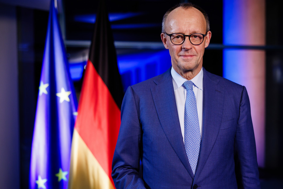 Μερτς: «Πολύ κρίσιμη» η κατάσταση στην οικονομία - Προτεραιότητα η ανάκαμψη