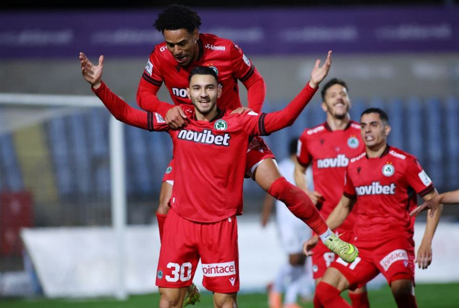 Χαμηλών "τόνων"  αλλα ηγετική μορφή!