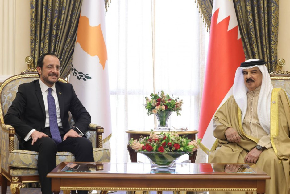 &Kappa;ύ&pi;&rho;&omicron;&sigmaf; &ndash; &Mu;&pi;&alpha;&chi;&rho;έ&iota;&nu;: Έ&pi;&epsilon;&sigma;&alpha;&nu; &omicron;&iota; &upsilon;&pi;&omicron;&gamma;&rho;&alpha;&phi;έ&sigmaf; &delta;&iota;&alpha;&kappa;&rho;&alpha;&tau;&iota;&kappa;ώ&nu; &Sigma;&upsilon;&mu;&phi;&omega;&nu;&iota;ώ&nu; &kappa;&alpha;&iota; &Mu;&nu;&eta;&mu;&omicron;&nu;ί&omega;&nu;