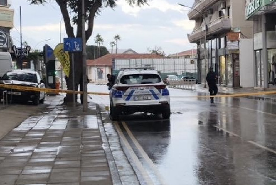 &Epsilon;&Kappa;&Tau;&Alpha;&Kappa;&Tau;&Omicron;: &Pi;&upsilon;&rho;&omicron;&beta;&omicron;&lambda;&iota;&sigma;&mu;&omicron;ί &pi;&lambda;&eta;&sigma;ί&omicron;&nu; &tau;&eta;&sigmaf; &Alpha;&Delta;&Epsilon; &Lambda;ά&rho;&nu;&alpha;&kappa;&alpha;&sigmaf; - &Upsilon;&pi;ά&rho;&chi;&omicron;&upsilon;&nu; &alpha;&nu;&alpha;&phi;&omicron;&rho;έ&sigmaf; &gamma;&iota;&alpha; &tau;&rho;&alpha;&upsilon;&mu;&alpha;&tau;ί&epsilon;&sigmaf; (BINTEO)