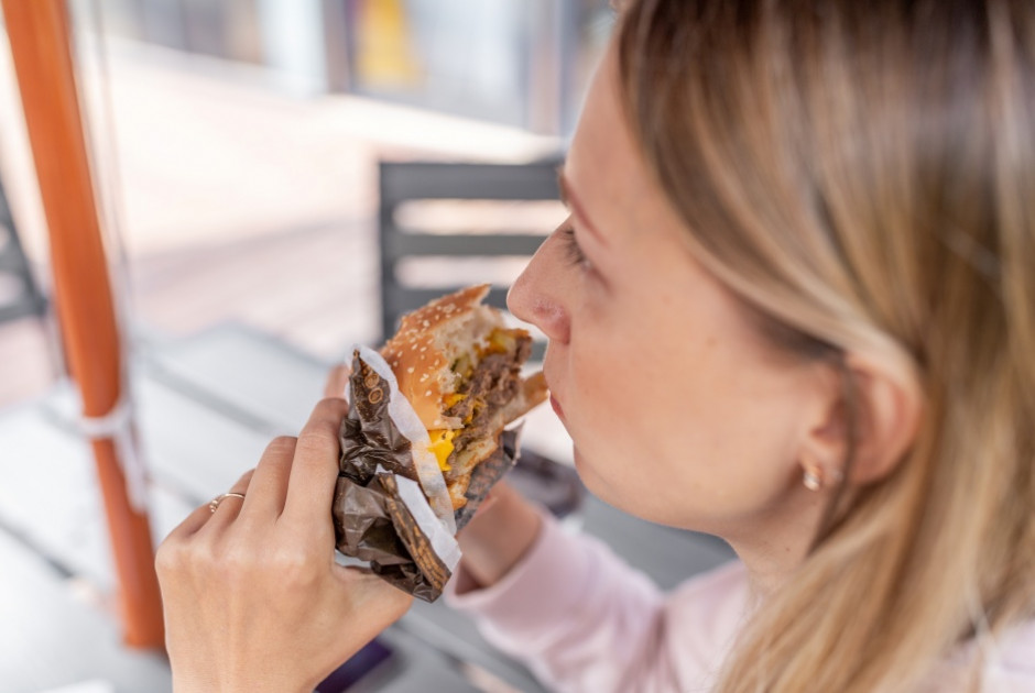 Έρευνα: Γιατί άραγε πεινούμε τόσο συχνά; - Η επιστήμη μίλησε