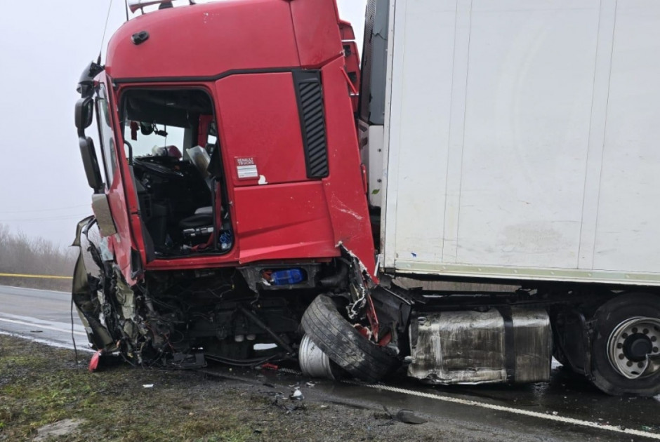 Σοκαρισμένος ο οδηγός της νταλίκας: «34 χρόνια στο τιμόνι, δεν έχω ξαναδεί κάτι τέτοιο»