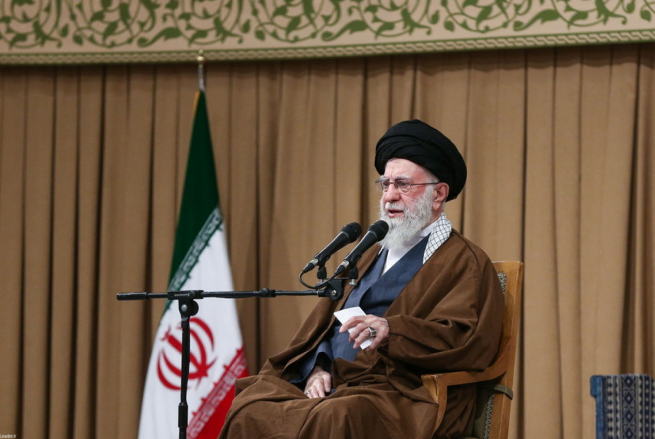 Ιράν: Απειλεί να χτυπήσει το Ισραήλ και αμερικανικές βάσεις αν επέμβουν οι ΗΠΑ