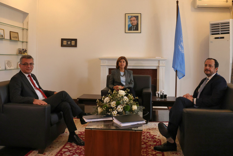 Έ&gamma;&gamma;&rho;&alpha;&phi;&omicron; &sigma;&upsilon;&gamma;&kappa;&lambda;ί&sigma;&epsilon;&omega;&nu; Έ&rho;&chi;&iota;&omicron;&upsilon;&rho;&mu;&alpha;&nu;-&Chi;&rho;&iota;&sigma;&tau;&omicron;&delta;&omicron;&upsilon;&lambda;ί&delta;&eta; &pi;&rho;&omicron;&tau;&epsilon;ί&nu;&epsilon;&iota; &omicron; &Nu;&alpha;&mu;ί