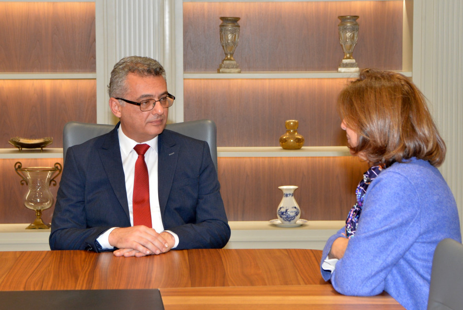 &Omicron;&lambda;&gamma;&kappa;ί&nu;: Έ&gamma;&iota;&nu;&epsilon; &pi;&rho;&omicron;&epsilon;&tau;&omicron;&iota;&mu;&alpha;&sigma;ί&alpha; &gamma;&iota;&alpha; &tau;&eta;&nu; &alpha;&upsilon;&rho;&iota;&alpha;&nu;ή &tau;&rho;&iota;&mu;&epsilon;&rho;ή &sigma;&tau;&eta; &sigma;&upsilon;&nu;ά&nu;&tau;&eta;&sigma;&eta; &mu;&epsilon; Έ&rho;&chi;&iota;&omicron;&upsilon;&rho;&mu;&alpha;&nu;