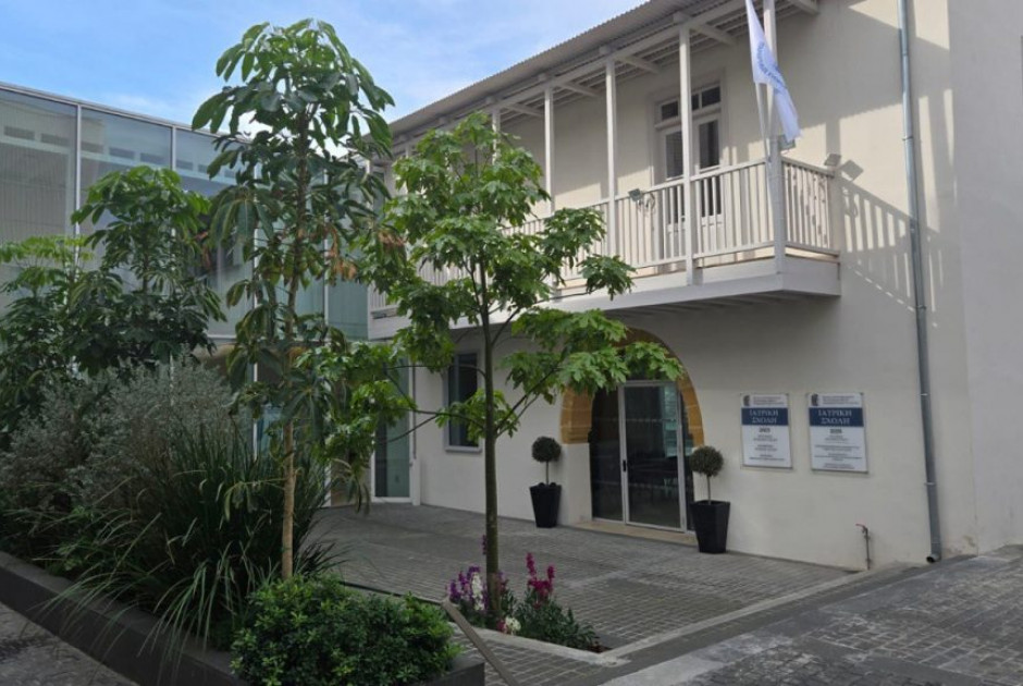 Δείτε φωτογραφίες από τα νέα Εργαστήρια του Παν. Αθηνών στην Κύπρο