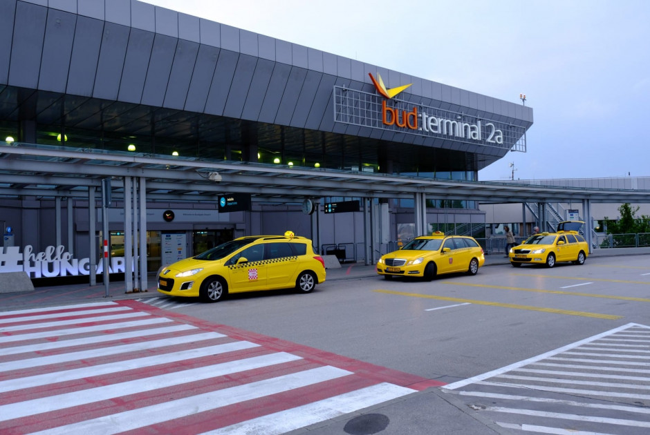 Κλειστό και το αεροδρόμιο της Βουδαπέστης λόγω πάγου