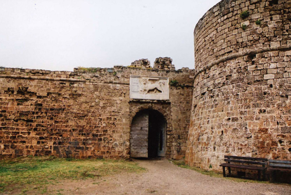 466 &chi;&iota;&lambda;&iota;ά&delta;&epsilon;&sigmaf; &epsilon;&upsilon;&rho;ώ &alpha;&pi;ό &tau;&eta;&nu; &Epsilon;&Epsilon; &gamma;&iota;&alpha; &tau;&eta; &beta;&iota;ώ&sigma;&iota;&mu;&eta; &pi;&rho;&omicron;&sigma;&tau;&alpha;&sigma;ί&alpha; &tau;&eta;&sigmaf; &pi;&omicron;&lambda;&iota;&tau;&iota;&sigma;&tau;&iota;&kappa;ή&sigmaf; &kappa;&lambda;&eta;&rho;&omicron;&nu;&omicron;&mu;&iota;ά&sigmaf; &sigma;&tau;&eta;&nu; &Alpha;&mu;&mu;ό&chi;&omega;&sigma;&tau;&omicron;